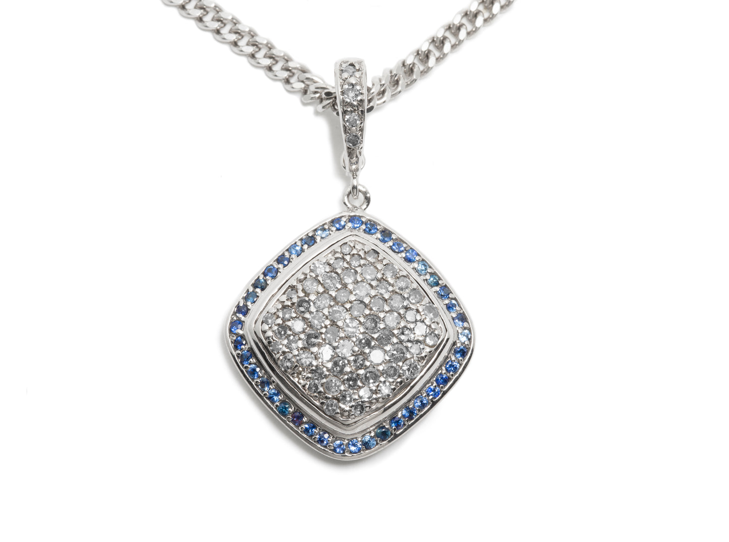 Royal Radiance: Juego de aretes y collar con colgante de zafiro azul y diamantes marrones en plata de ley